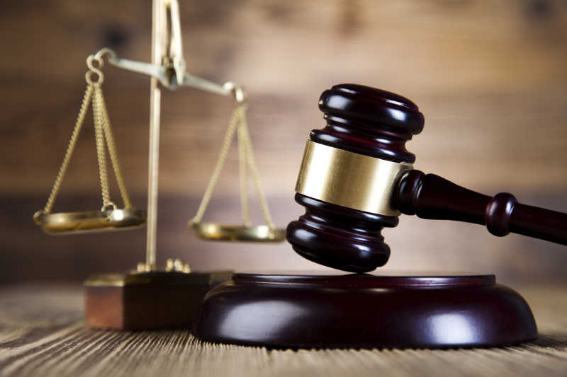 Arsa Sahibinden Daire Satın Alanlar, Sözleşmeden Doğan Hak Ve Alacaklar Yazılı Olarak Kendilerine Temlik Edilmediği Takdirde Yükleniciden Gecikme Tazminatı İsteme Hakkına Sahip Olamaz